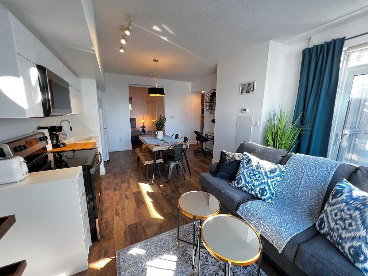 Simply Comfort. Elegant Apartments Dan Lecki Toronto