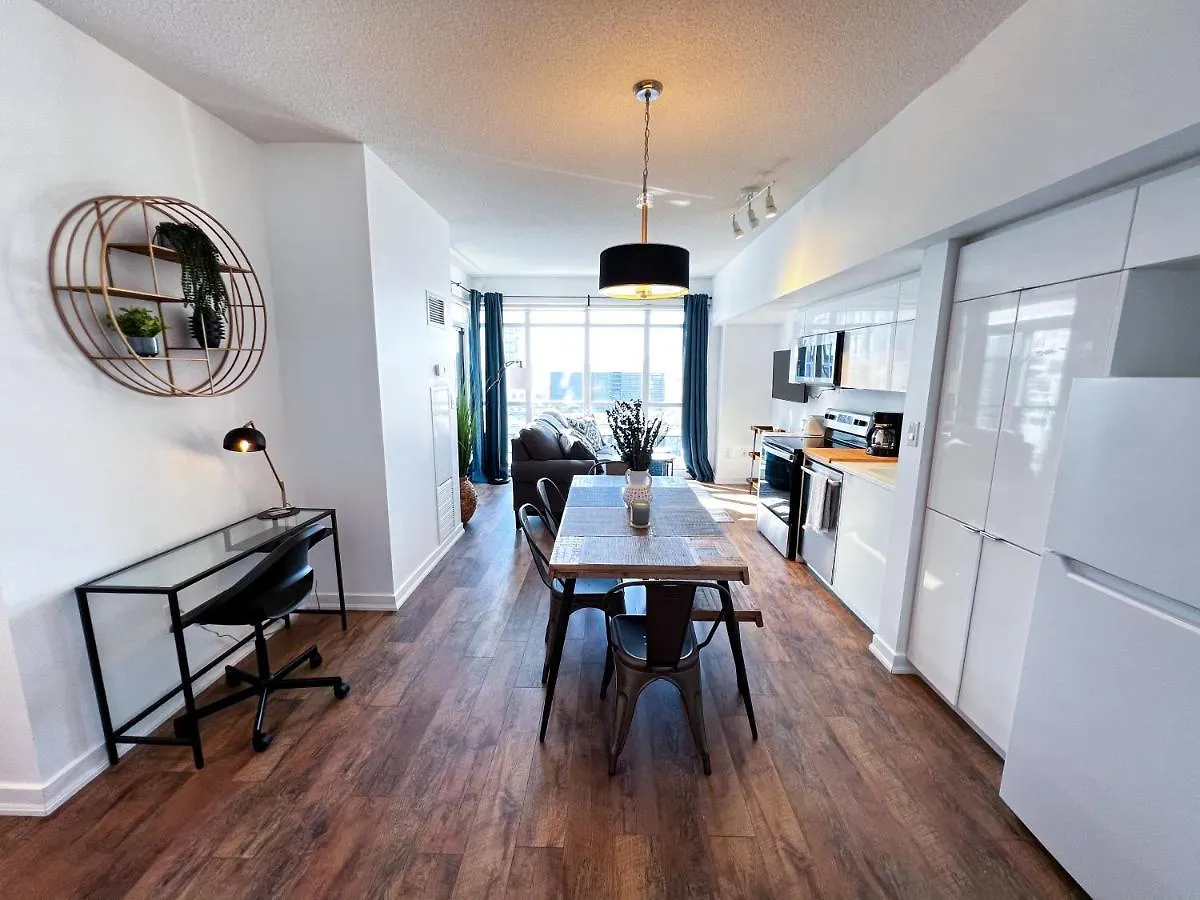 Simply Comfort. Elegant Apartments Dan Lecki Toronto