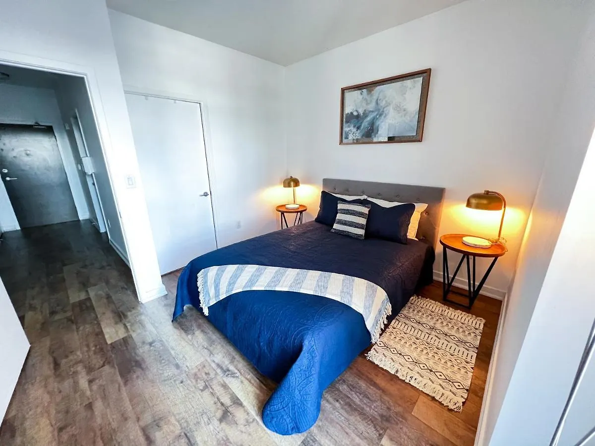 Simply Comfort. Elegant Apartments Dan Lecki Toronto