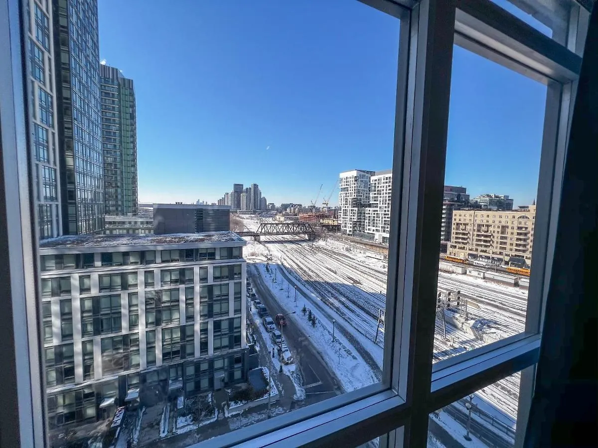 Simply Comfort. Elegant Apartments Dan Lecki Toronto Kanada